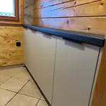 Wooden Baznik With Hot Tub Dom wakacyjny