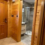 Dom wakacyjny Wooden Baznik With Hot Tub Cerklje ob Krki