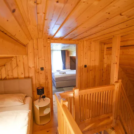 Wooden Baznik With Hot Tub * Cerklje ob Krki