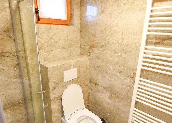 Wooden Baznik With Hot Tub *