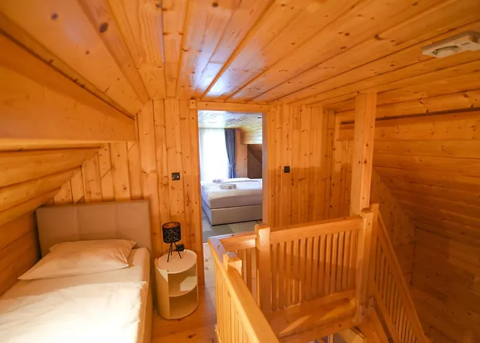 Wooden Baznik With Hot Tub * Cerklje ob Krki