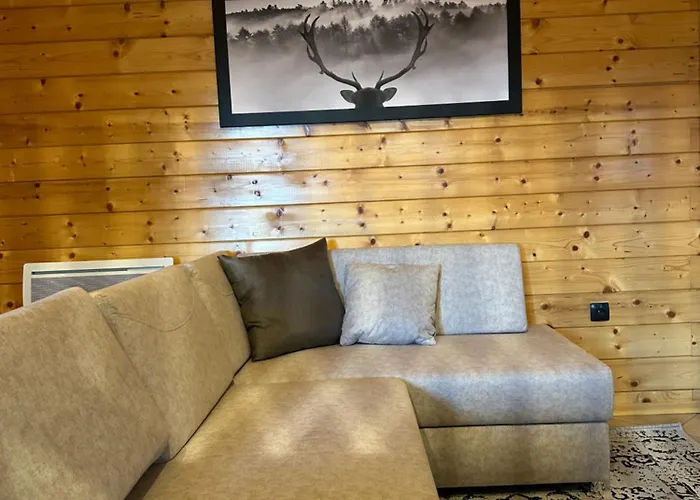 Ferienhaus Wooden Baznik With Hot Tub *