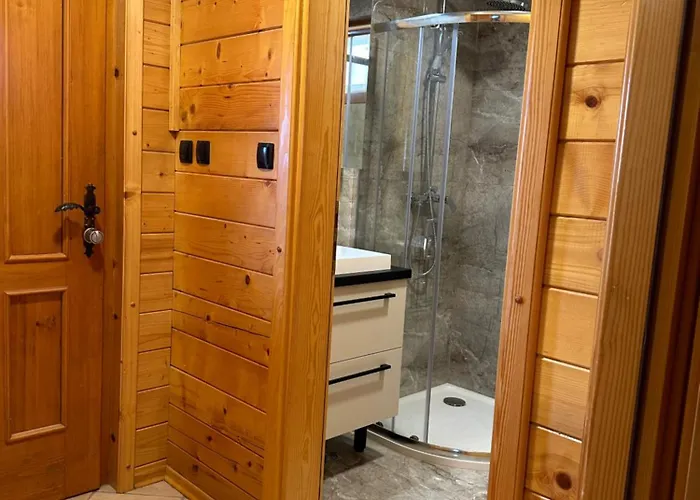 Ferienhaus Wooden Baznik With Hot Tub Cerklje ob Krki