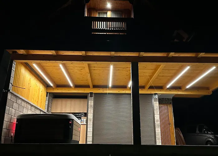 Wooden Baznik With Hot Tub * Cerklje ob Krki