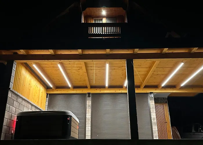 Wooden Baznik With Hot Tub Cerklje ob Krki